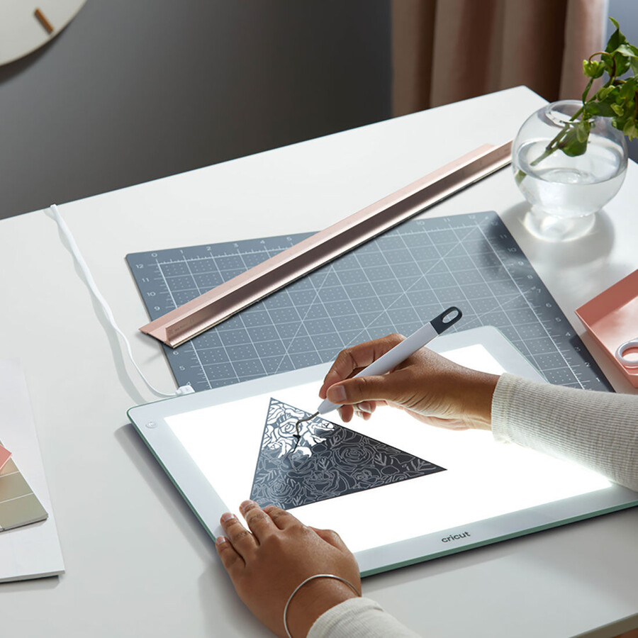 cricut brightpad